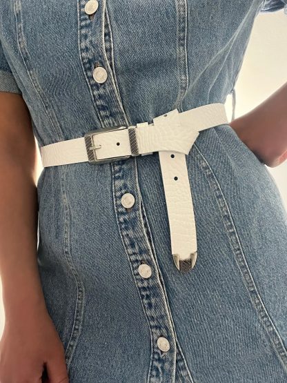 Fresh retro crocodile pattern white belt - Image 4