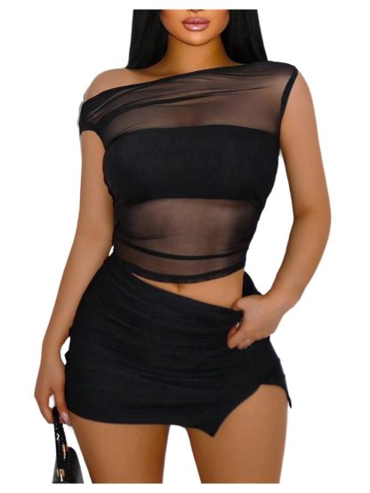 Hot girl style off-the-shoulder mesh cropped top