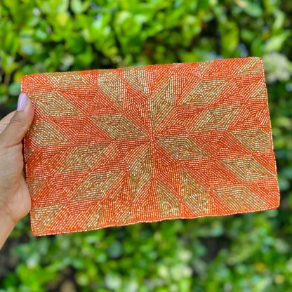 Gilded geometric star hand-beaded evening bag - Image 7