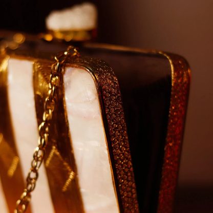 Vintage Gold Bar Mother-of-Pearl Evening Bag - Image 3