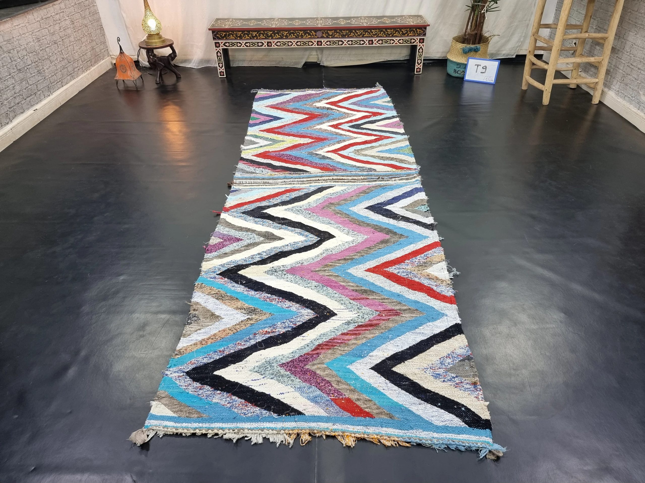 Handmade Artistic Colorful Zigzag Tassel Rug - Image 11