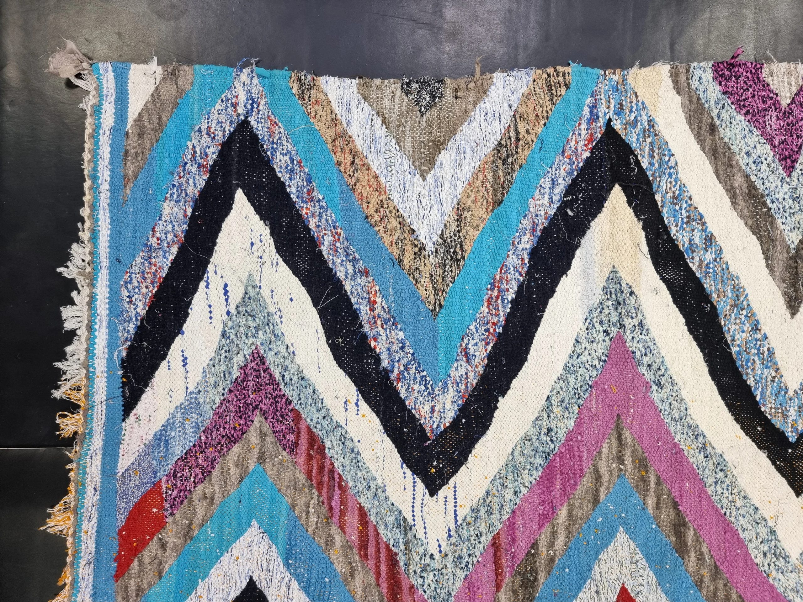 Handmade Artistic Colorful Zigzag Tassel Rug - Image 5