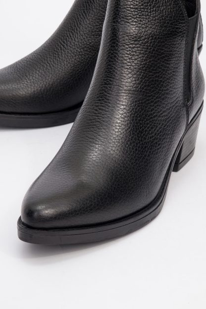 Classic black lychee ankle boots - Image 4