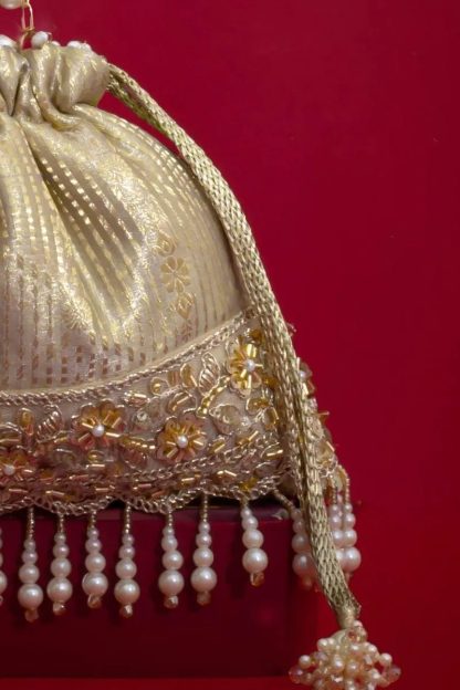 Luxury Gold Pearl Tassel Drawstring Bag - Image 4