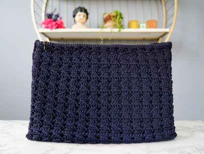 Vintage dark blue hand-crocheted clutch - Image 6