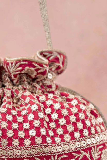 Red and gold embroidered tassel drawstring bag - Image 5