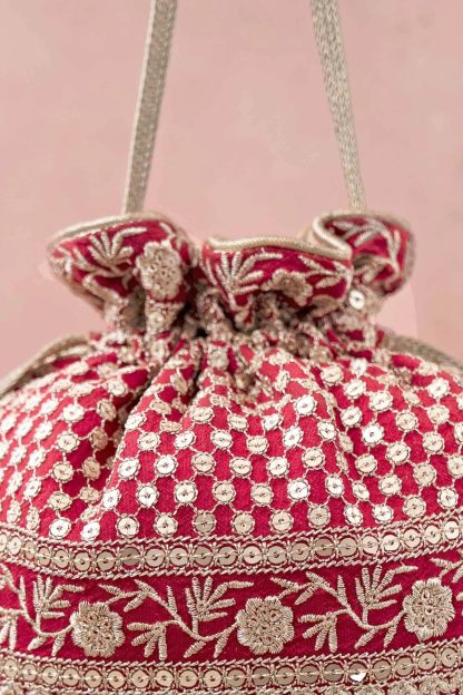Red and gold embroidered tassel drawstring bag - Image 3