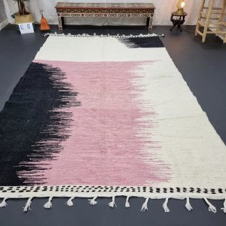 Ink and soft pink tassel carpet