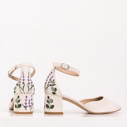 South of France lavender embroidered block-heeled sandals - Image 5
