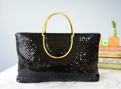 Vintage black and gold sequined woven ring handbag - Image 4
