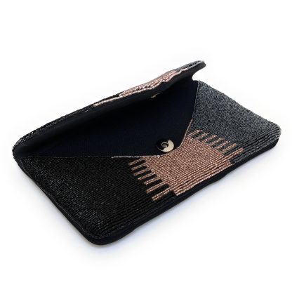 Minimalist contrast color hand-beaded envelope bag - Image 3