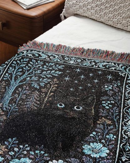 Mysterious fantasy black cat jacquard blanket