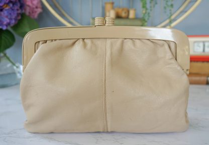 Vintage beige leather lock clutch - Image 6