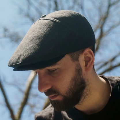 Classic Black Linen Newsboy Cap - Image 3
