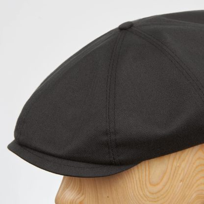Simple classic black retro newsboy cap - Image 9