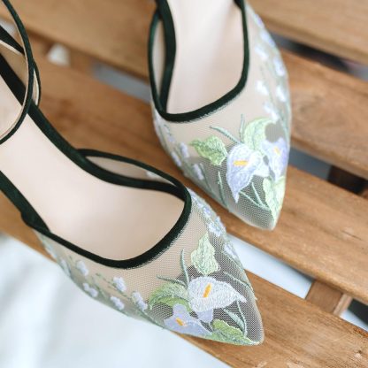 Forest Secret Embroidery Chunky Heel High Heels - Image 3