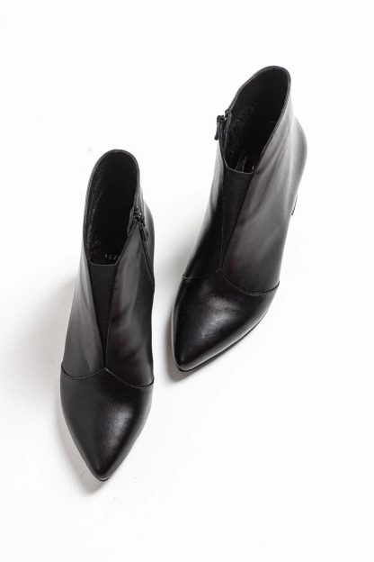 Classic black pointed toe stiletto boots - Image 5