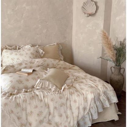 Pastoral light-colored floral ruffled four-piece bedding set - Image 7
