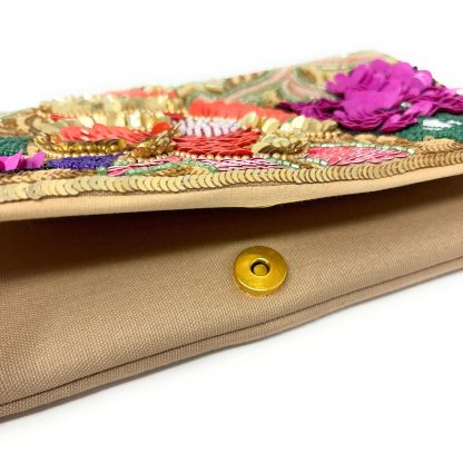 Palace Flower Banquet Sequin Beaded Clutch - Image 3