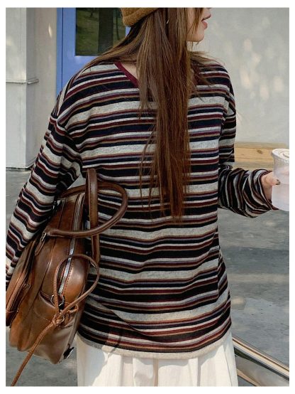 Retro striped dropped shoulder long-sleeved top - Image 2
