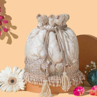 French lace pearl tassel drawstring bag