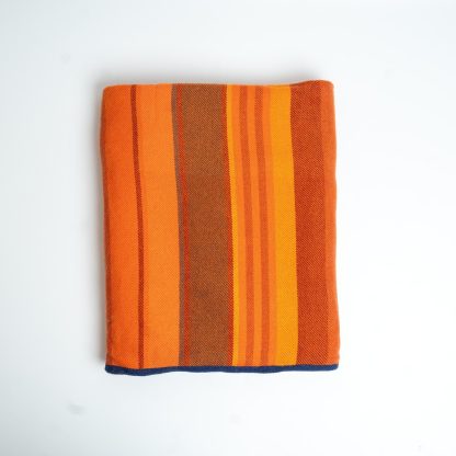 Orange and brown blended blanket - Image 9