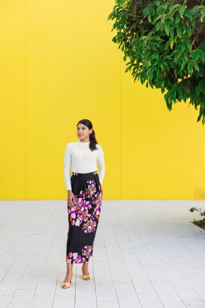 Black high-waisted maxi skirt with colorful floral print - Image 7