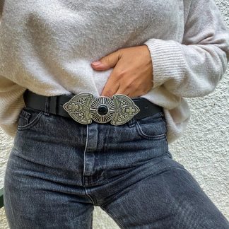 Retro Art Carved Large Buckle Black Belt