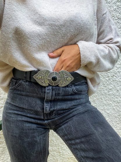 Retro Art Carved Large Buckle Black Belt