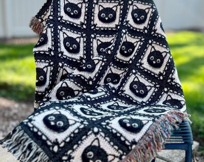 Retro cute black cat jacquard blanket - Image 5
