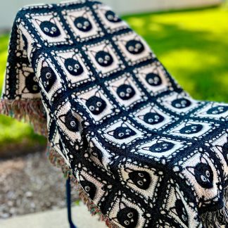 Retro cute black cat jacquard blanket