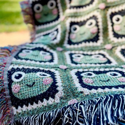 Retro cute frog jacquard blanket - Image 4