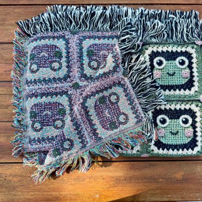 Retro cute frog jacquard blanket - Image 2
