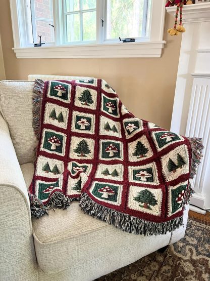 Retro forest mushroom pine jacquard blanket