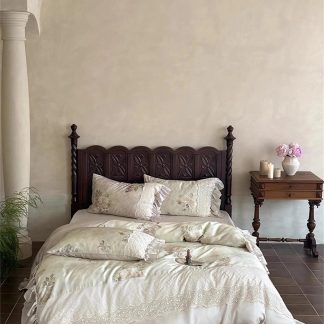 Light luxury satin jacquard ruffle bedding four-piece set