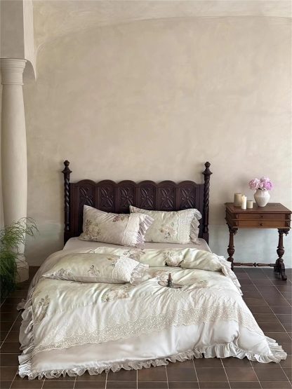 Light luxury satin jacquard ruffle bedding four-piece set