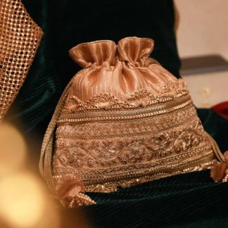 Retro palace style lace satin drawstring bag
