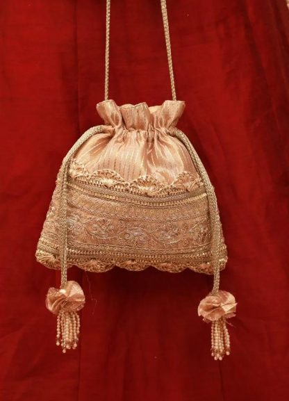 Retro palace style lace satin drawstring bag - Image 7