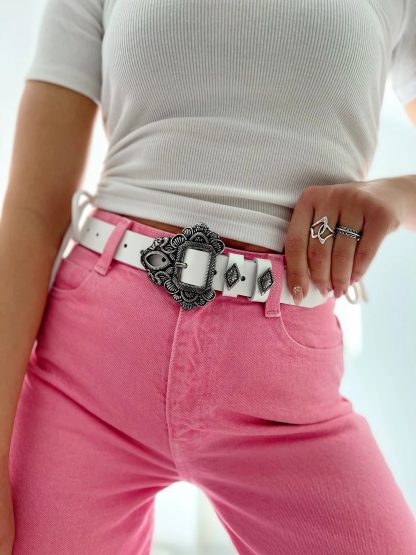 Sweet and cool retro silver buckle white belt - Image 5