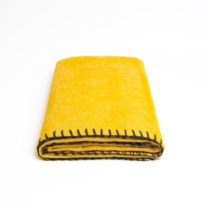 Warm yellow contrast hand-stitched throw blanket - Image 9