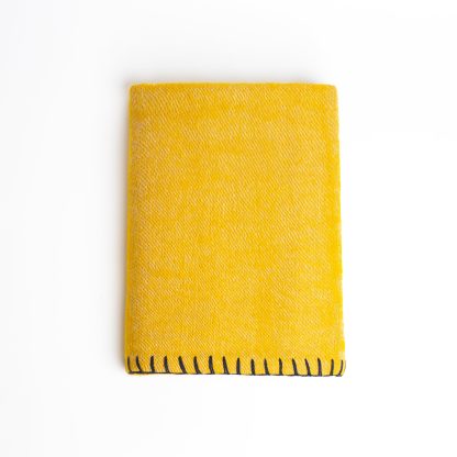 Warm yellow contrast hand-stitched throw blanket - Image 6