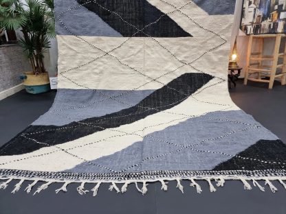 Handmade blue-gray geometric tassel carpet - Image 8