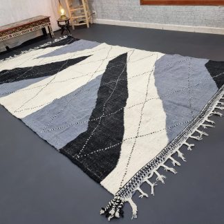 Handmade blue-gray geometric tassel carpet