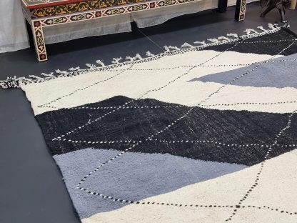 Handmade blue-gray geometric tassel carpet - Image 6