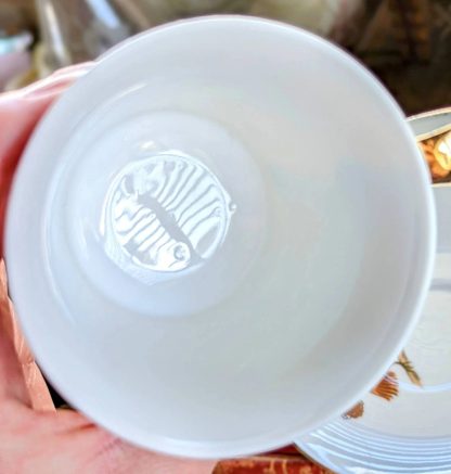 Hand-painted cardinal bone china cup and saucer set - Image 5