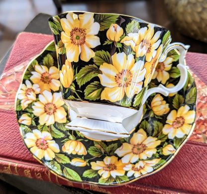 Yellow floral bone china cup and saucer set - Image 7