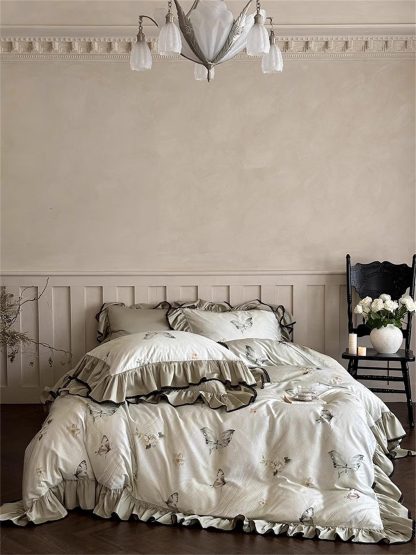 Vintage butterfly floral satin four-piece bedding set - Image 6