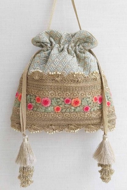 Pastoral style embroidered tassel drawstring bag