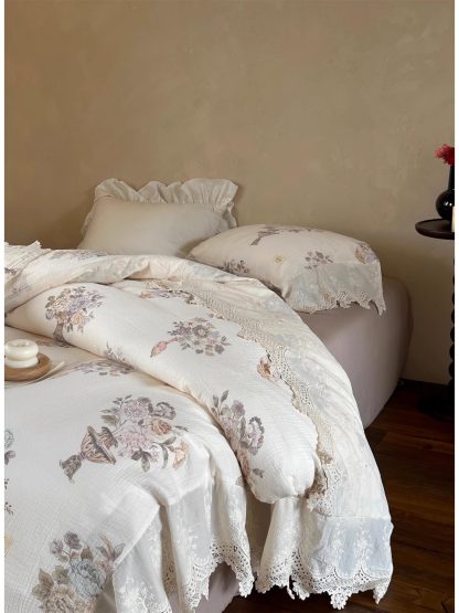 Lace floral cotton and linen four-piece bedding set - Image 7