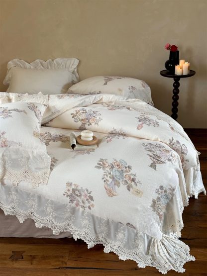 Lace floral cotton and linen four-piece bedding set - Image 6